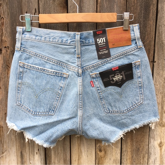 NWT Levi’s 501 High Rise Cutoff Denim Shorts Cotton Luxor Heat 27 - Picture 9 of 16